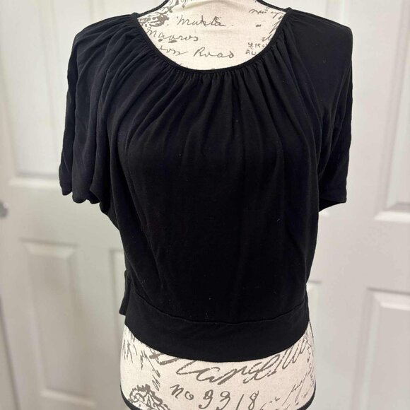 Black Short Top with Cinched Neckline & Batwing Sleeves Size XS - Picture 1 of 5